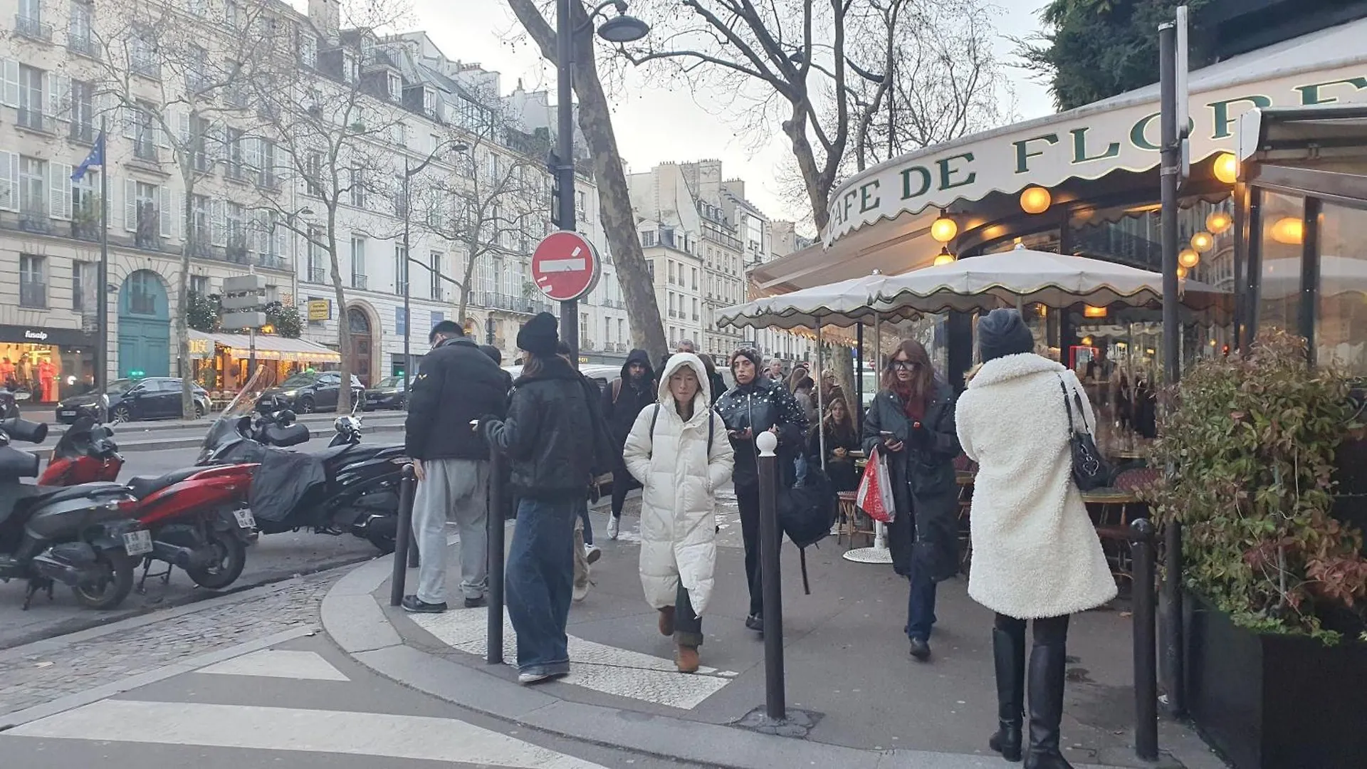 1 Minute Gare Montparnasse,Center,Close To Louvre Meusm And Eiffel Tour ,Amusing Place Apartment Paris